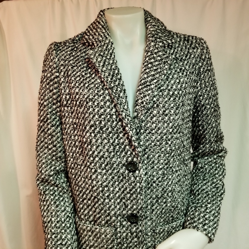 Forever 21 Black White 3/4 Jacket Size Small